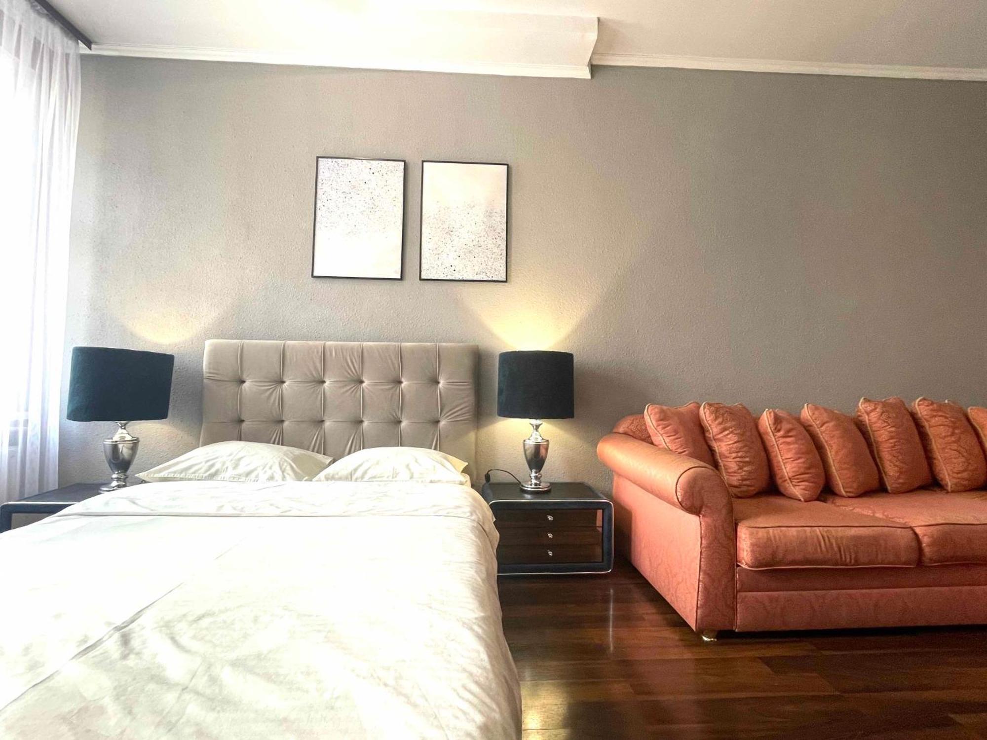Куліша 41, Помешкання В Центрі Біля Тц Форум Apartment Лвив Екстериор снимка